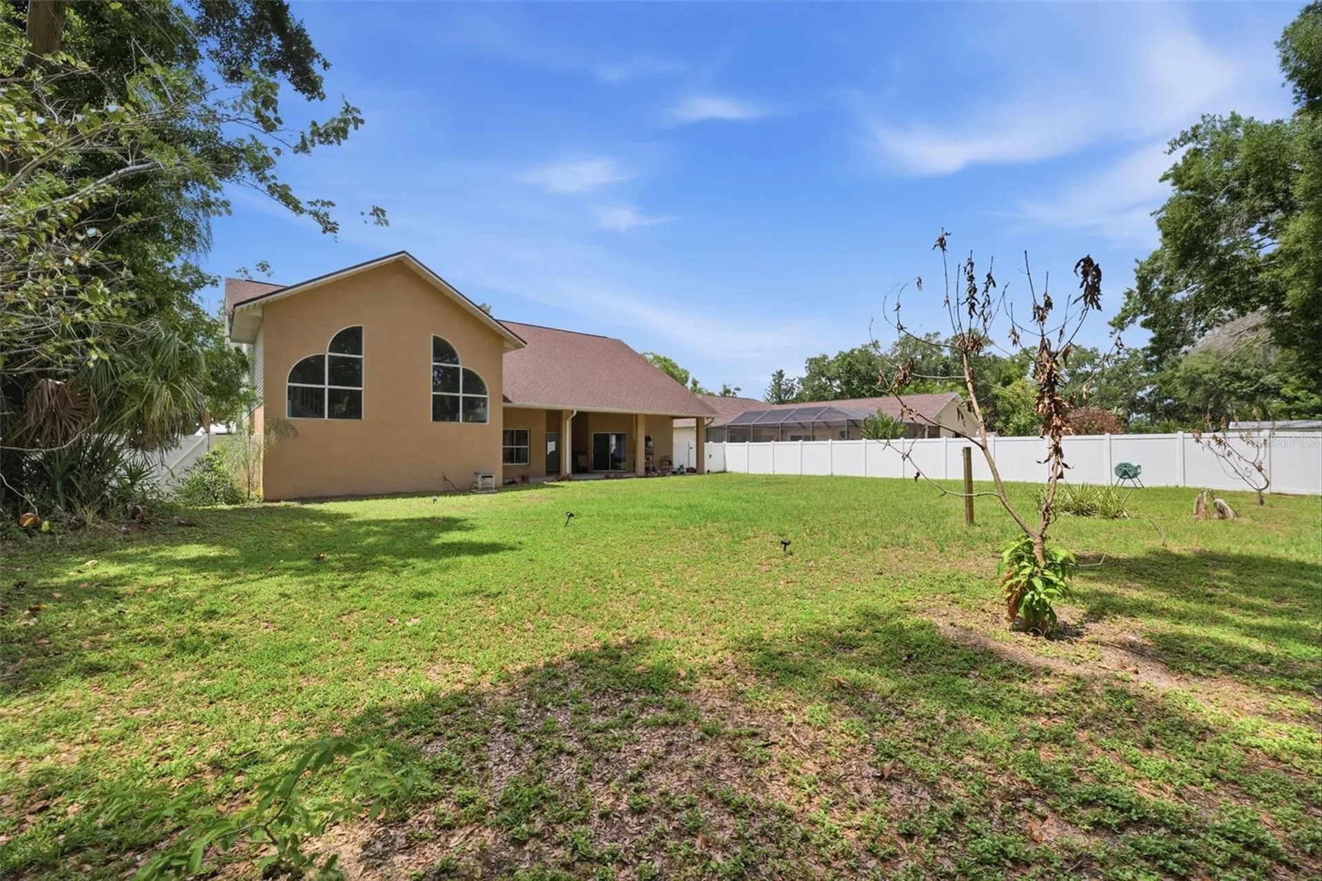 2112 Heritage Crest Drive Valrico FL 33594