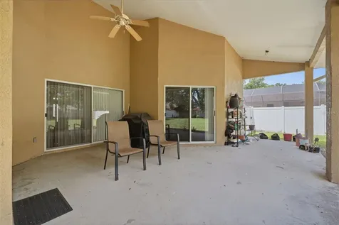 2112 Heritage Crest Drive Valrico FL 33594