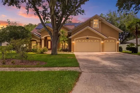 2112 Heritage Crest Drive Valrico FL 33594