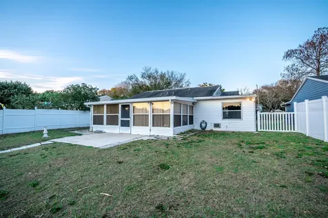 2764 Kavalier Drive Palm Harbor FL 34684