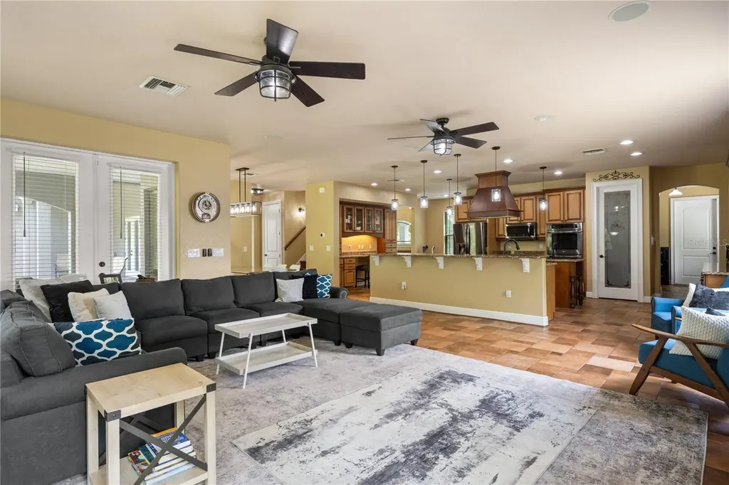 5920 Edgerton Avenue Orlando FL 32833