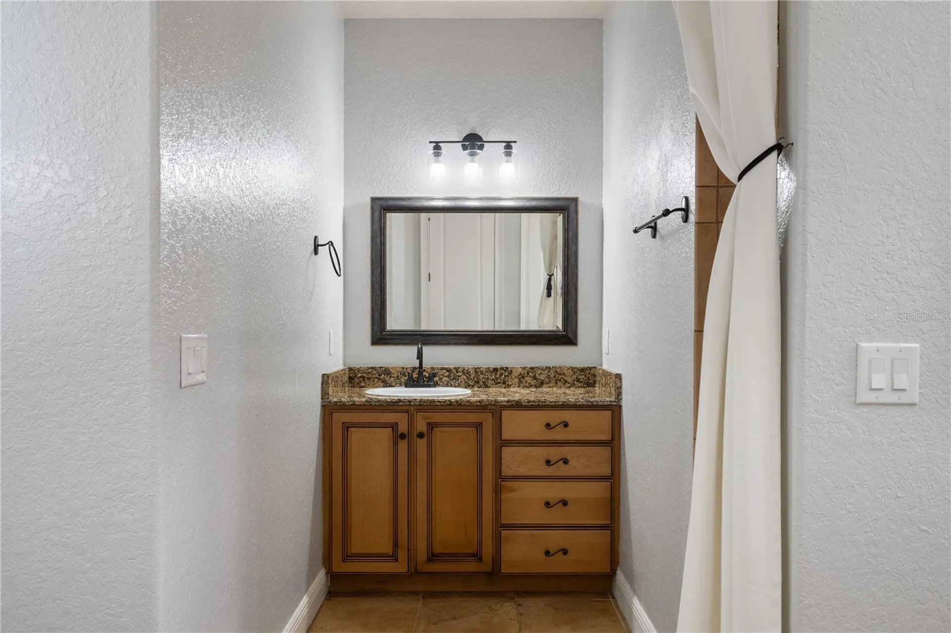 5920 Edgerton Avenue Orlando FL 32833