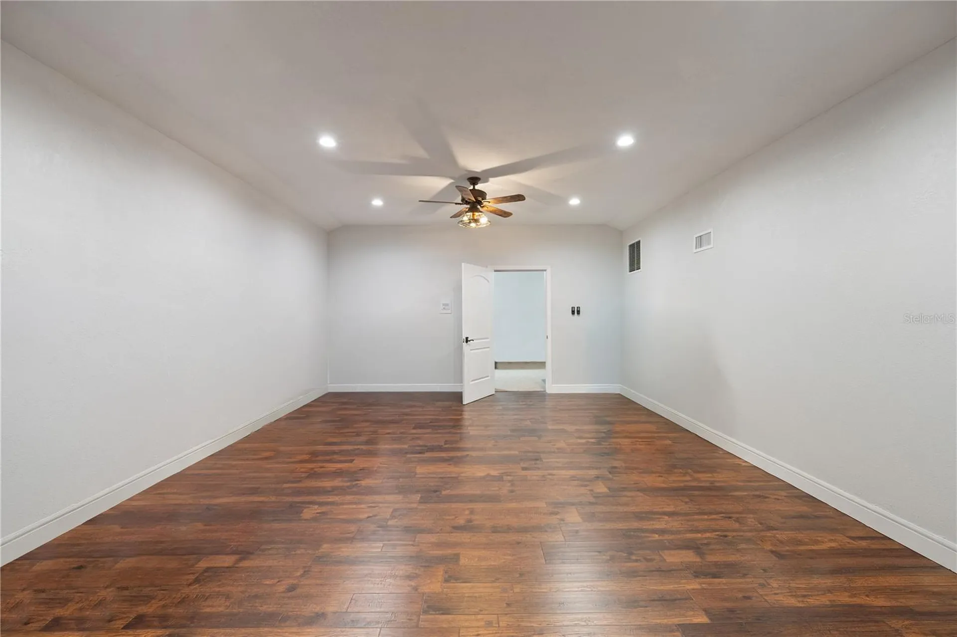 5920 Edgerton Avenue Orlando FL 32833