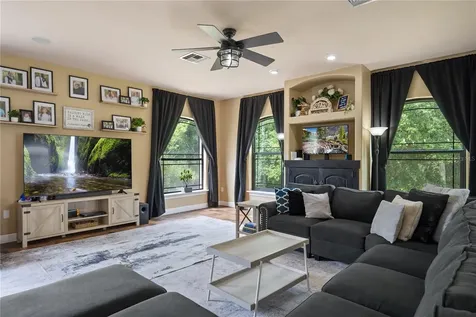 5920 Edgerton Avenue Orlando FL 32833