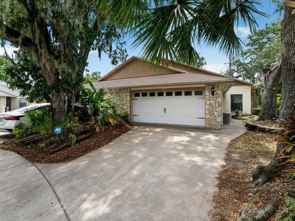 5298 Indian Laurel Court Orlando FL 32808