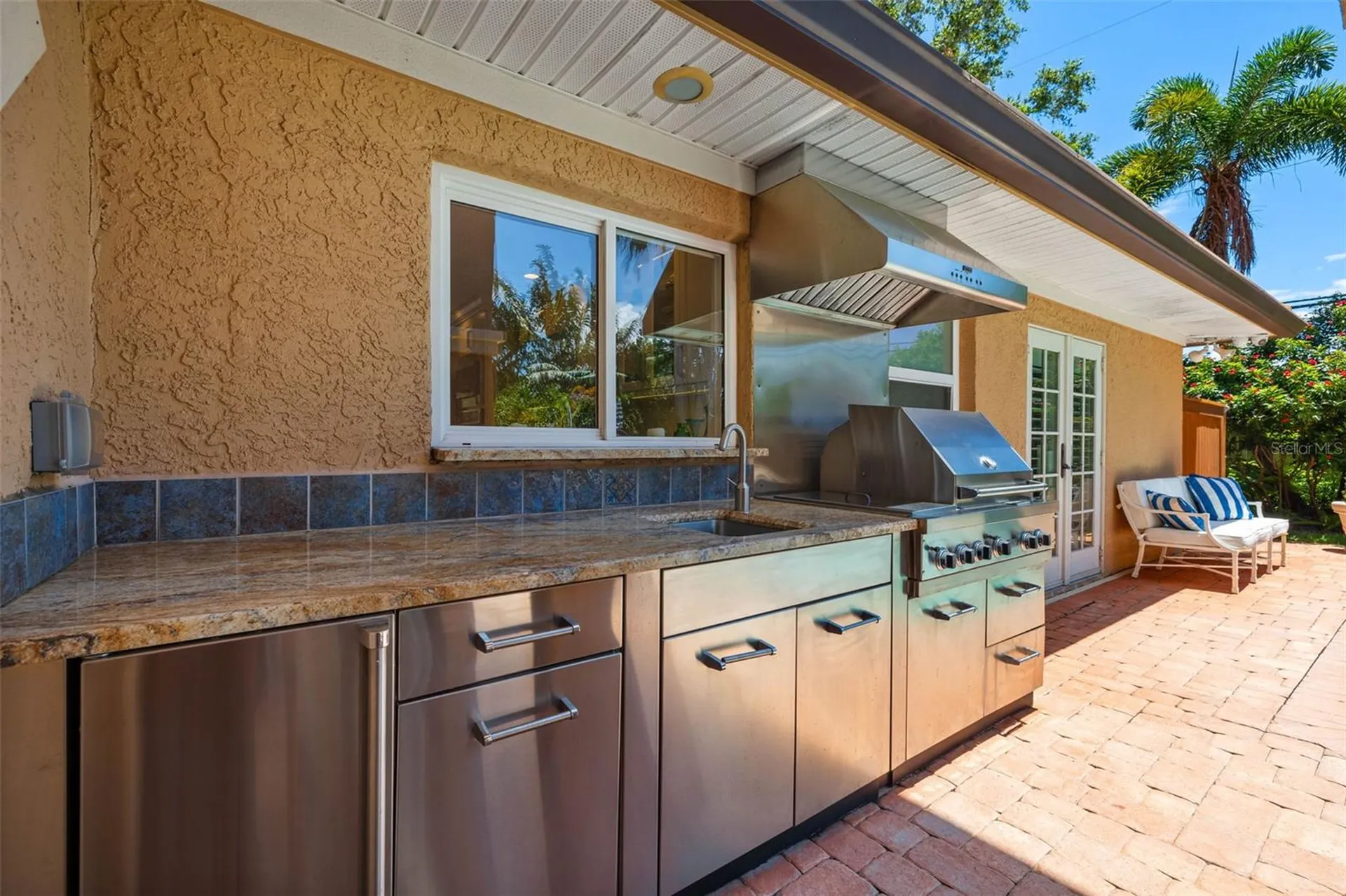 1124 Seville Lane NE St Petersburg FL 33704
