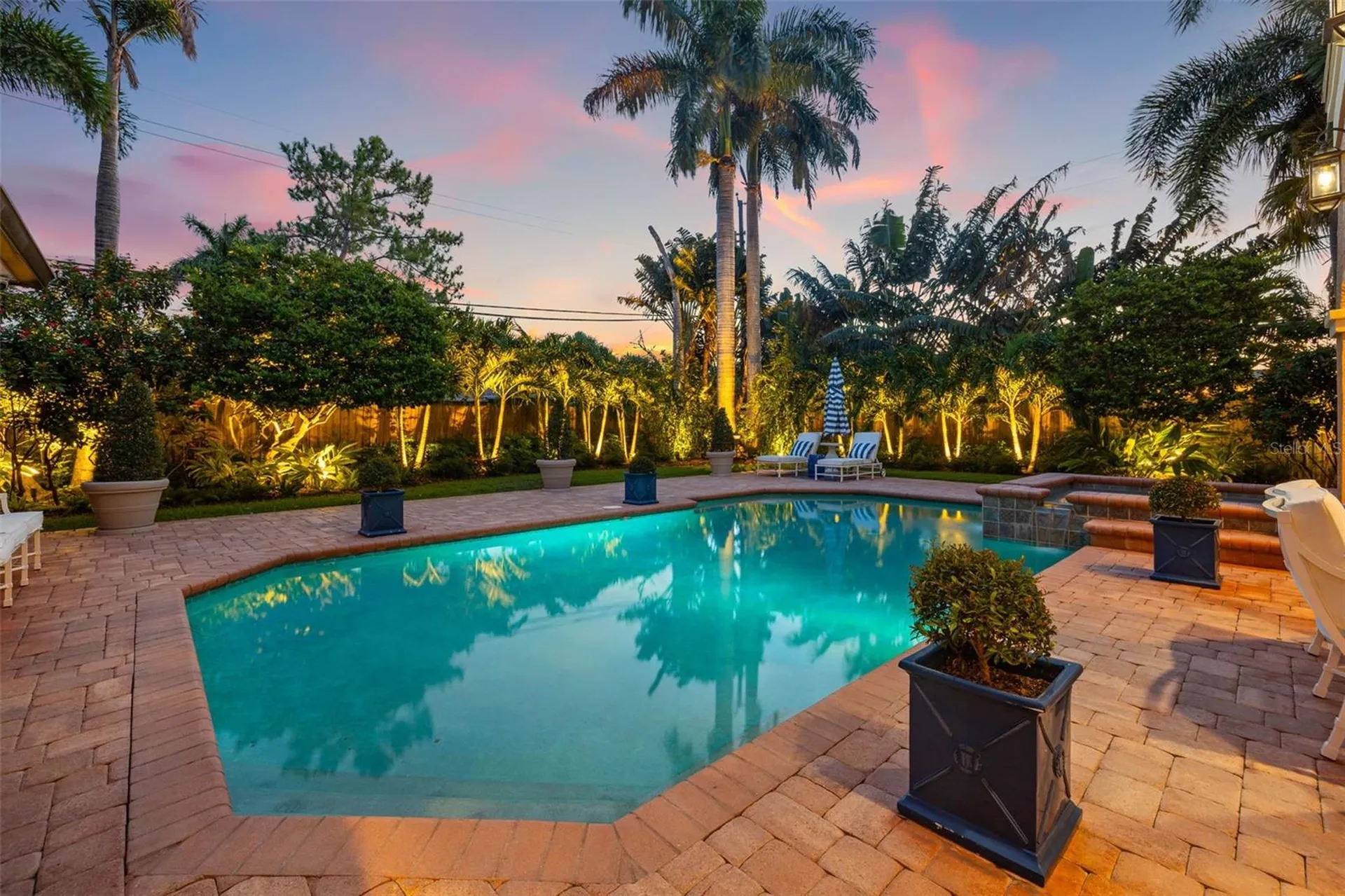 1124 Seville Lane NE St Petersburg FL 33704