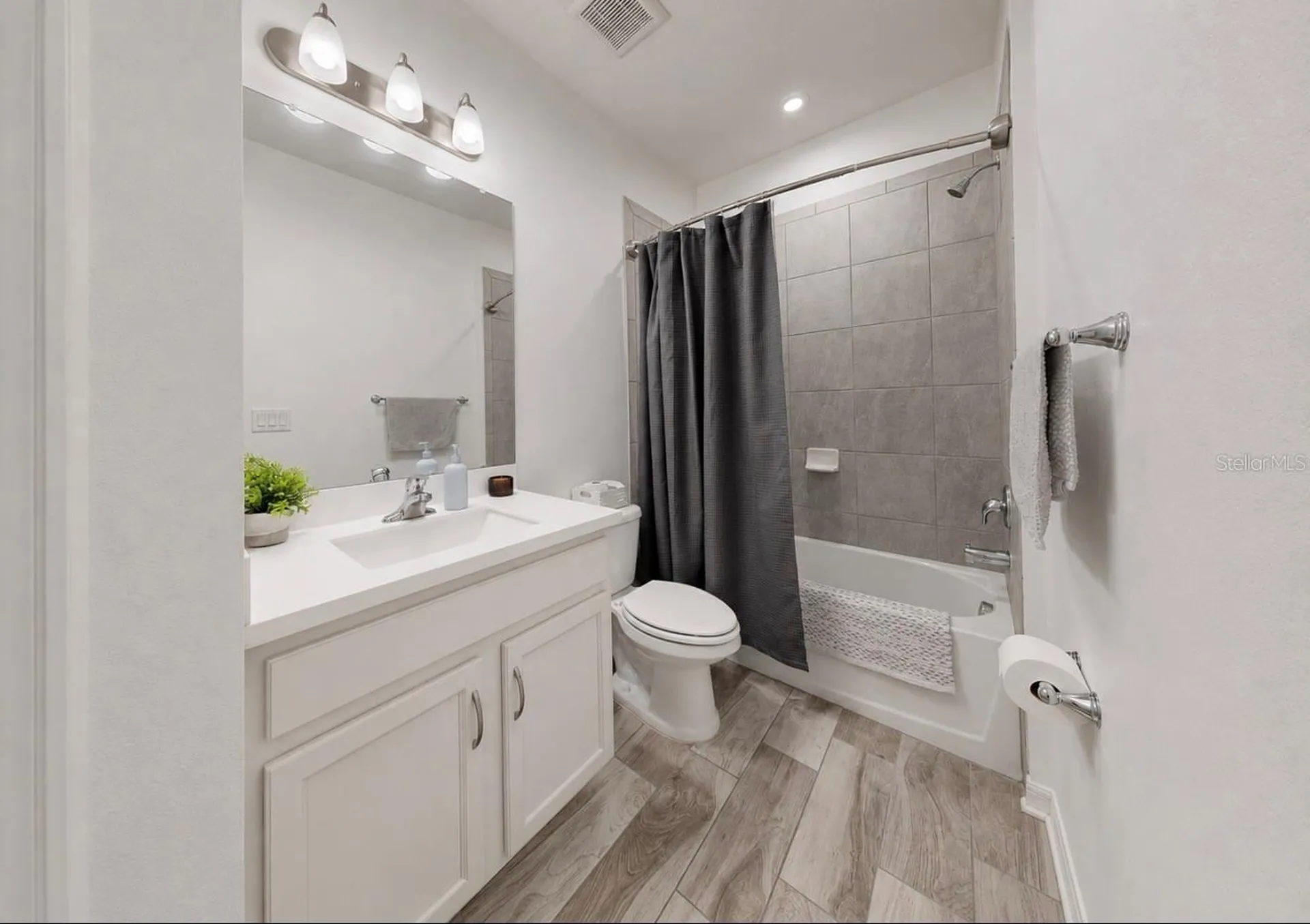 5206 Gavella Cove Palmetto FL 34221
