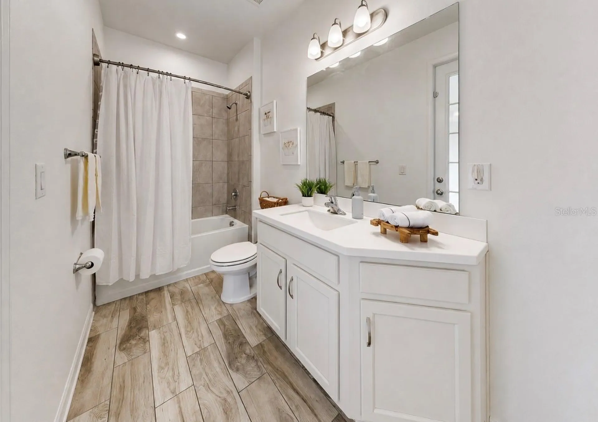 5206 Gavella Cove Palmetto FL 34221
