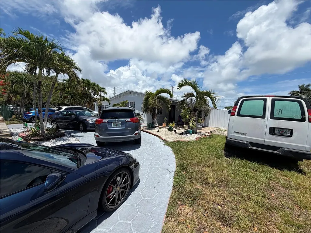 18615 SW 98th Avenue Miami FL 33157