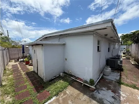 18615 SW 98th Avenue Miami FL 33157