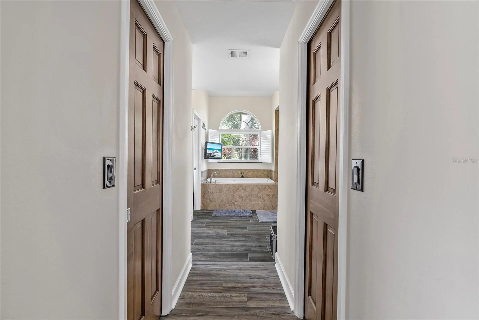 8473 Island Palm Circle Orlando FL 32835