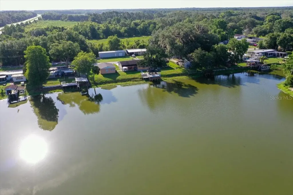 928 S Shad Terrace Inverness FL 34450