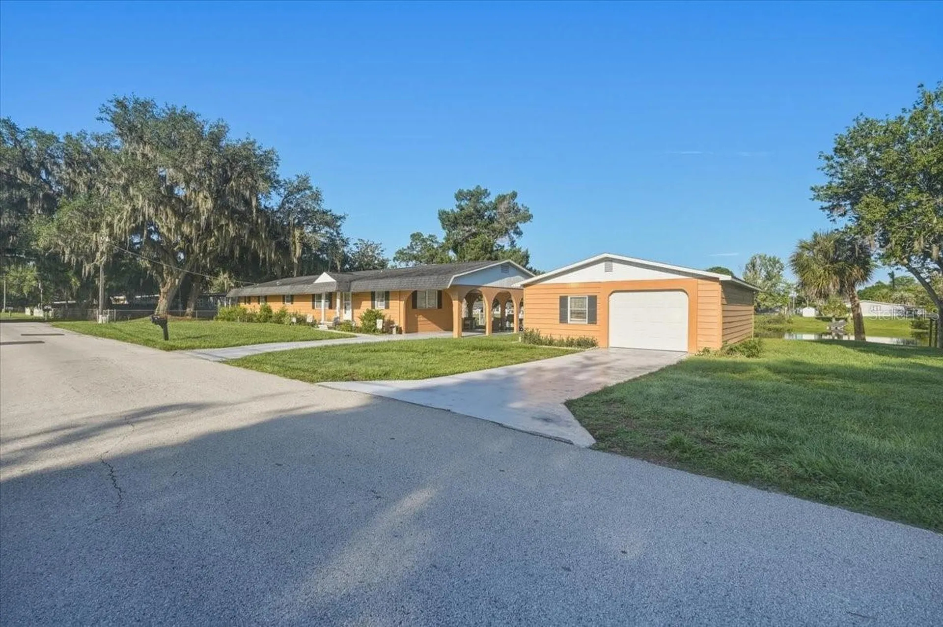 928 S Shad Terrace Inverness FL 34450