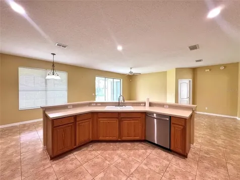 10118 Shortwood Lane Orlando FL 32836