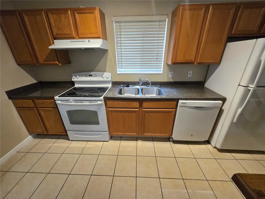 507 NW 39th Road Gainesville FL 32607
