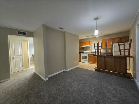 507 NW 39th Road Gainesville FL 32607