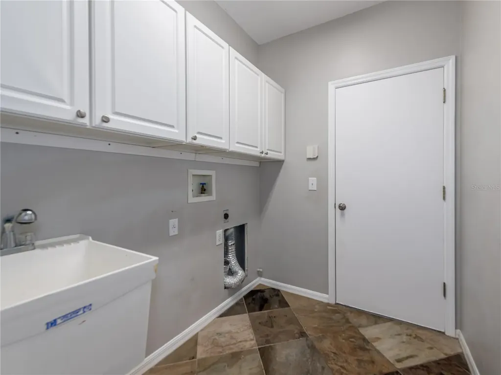 10333 Abbotsford Drive Tampa FL 33626