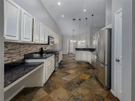 10333 Abbotsford Drive Tampa FL 33626