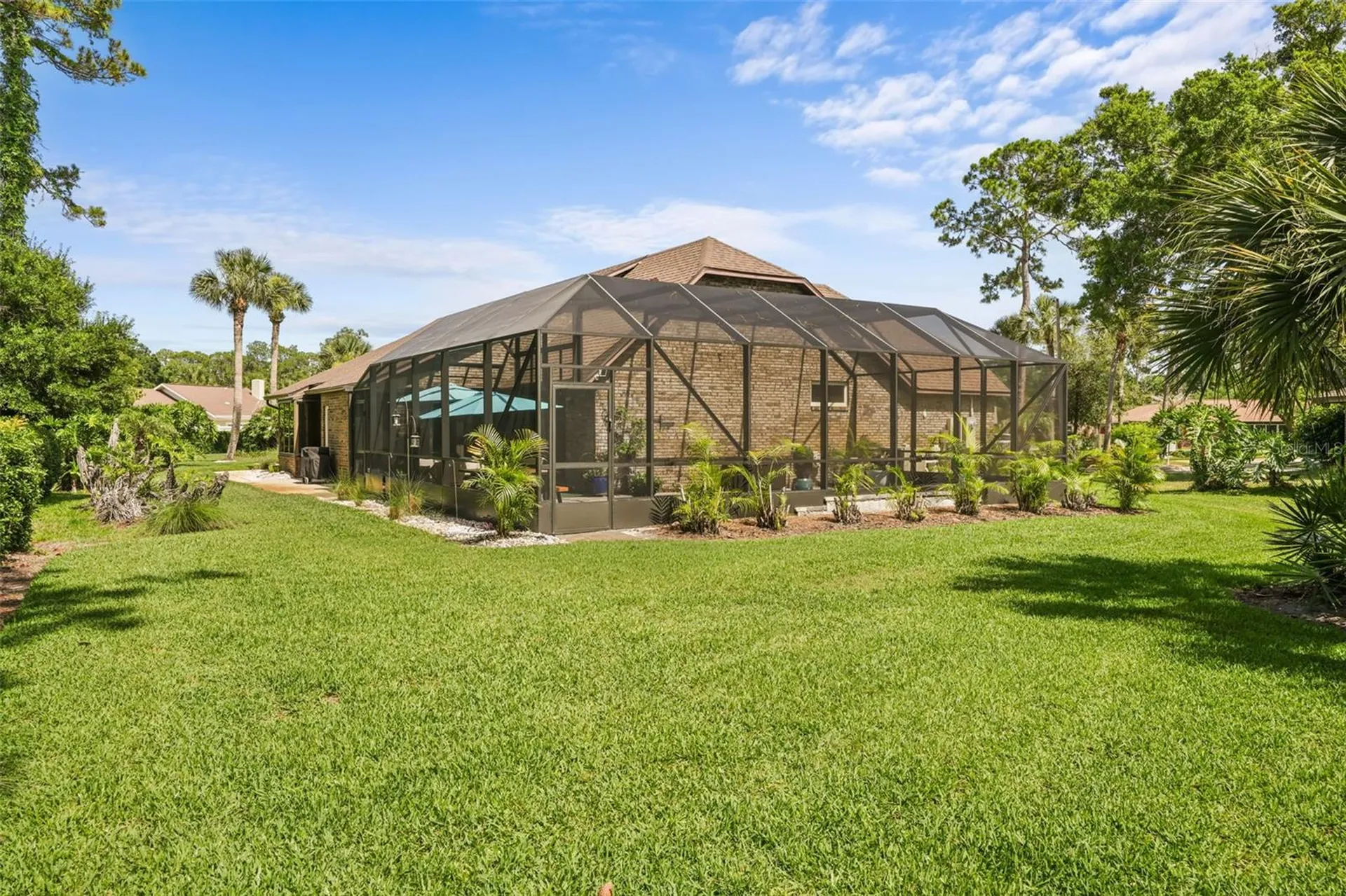 112 Peachtree Circle Daytona Beach FL 32114