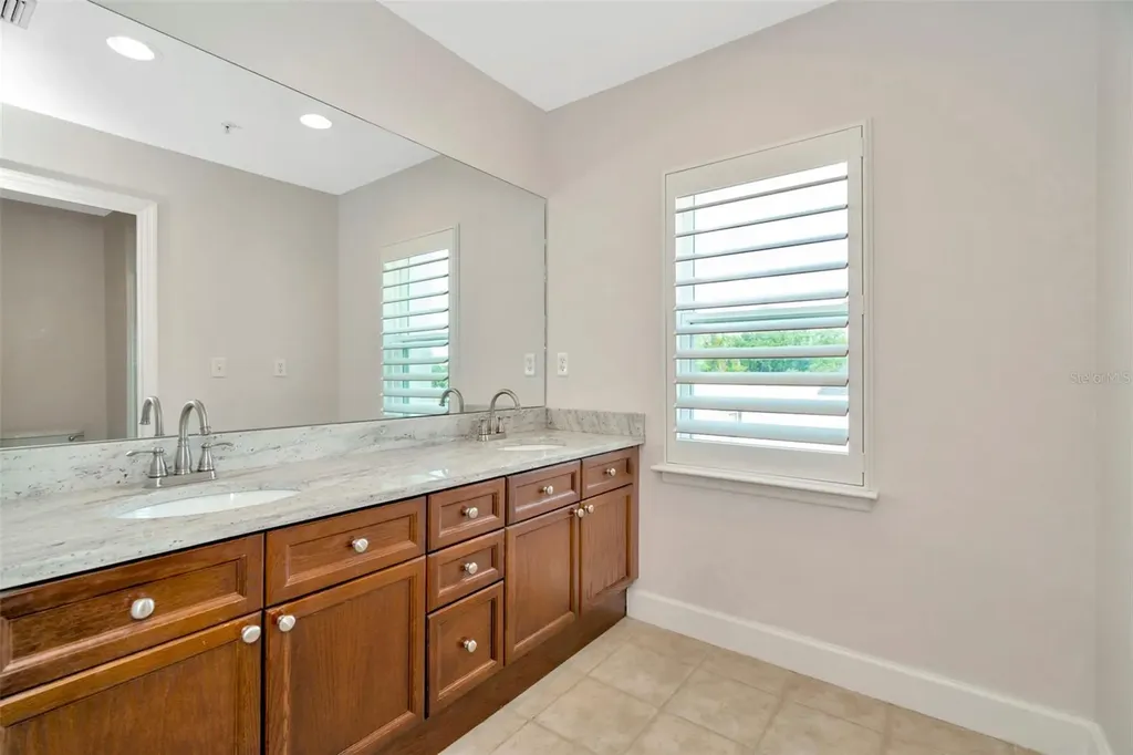 3213 Marcellus Circle Tampa FL 33609