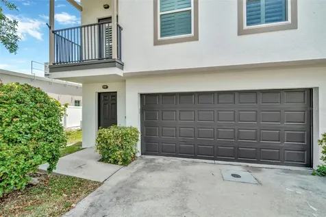 3213 Marcellus Circle Tampa FL 33609
