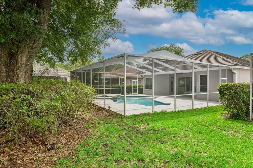17721 Nathans Drive Tampa FL 33647