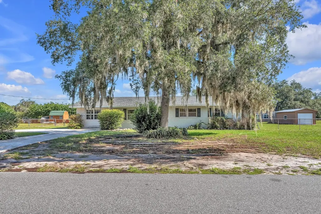 1830 Kooter Lane Lakeland FL 33805