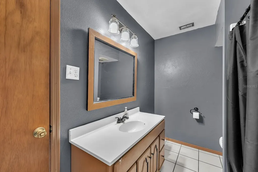 1830 Kooter Lane Lakeland FL 33805