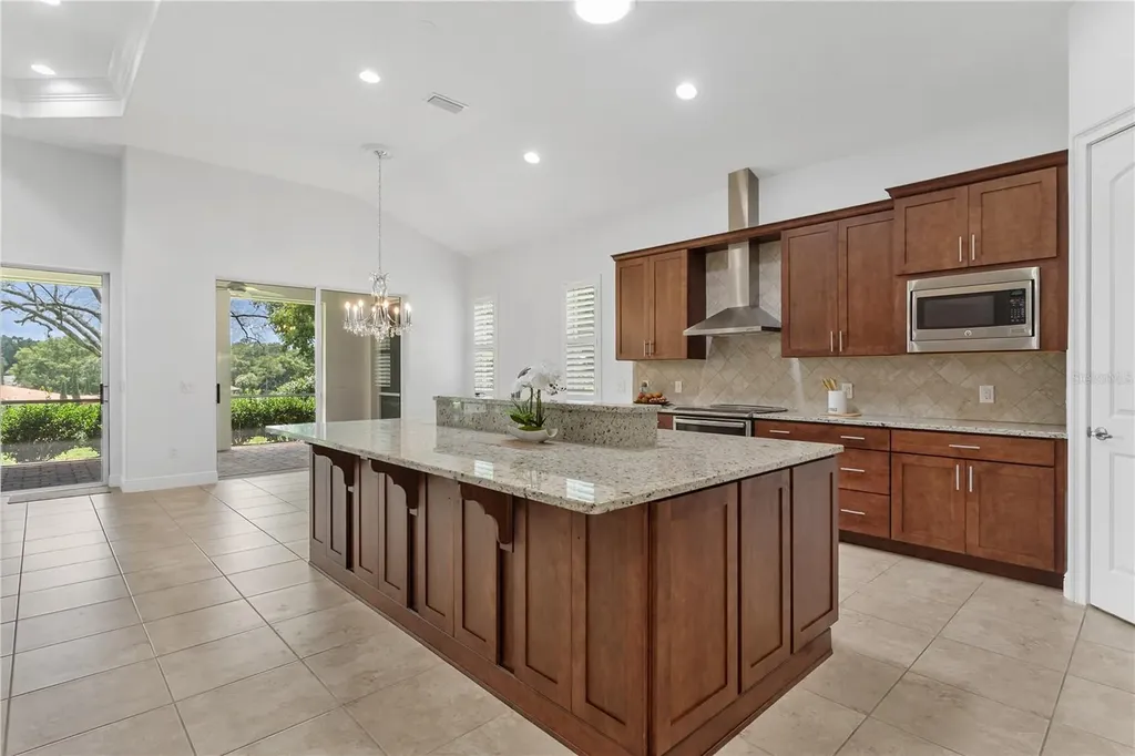 5312 Meadow Hill Loop Lady Lake FL 32159