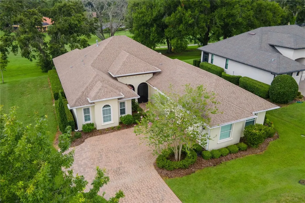 5312 Meadow Hill Loop Lady Lake FL 32159