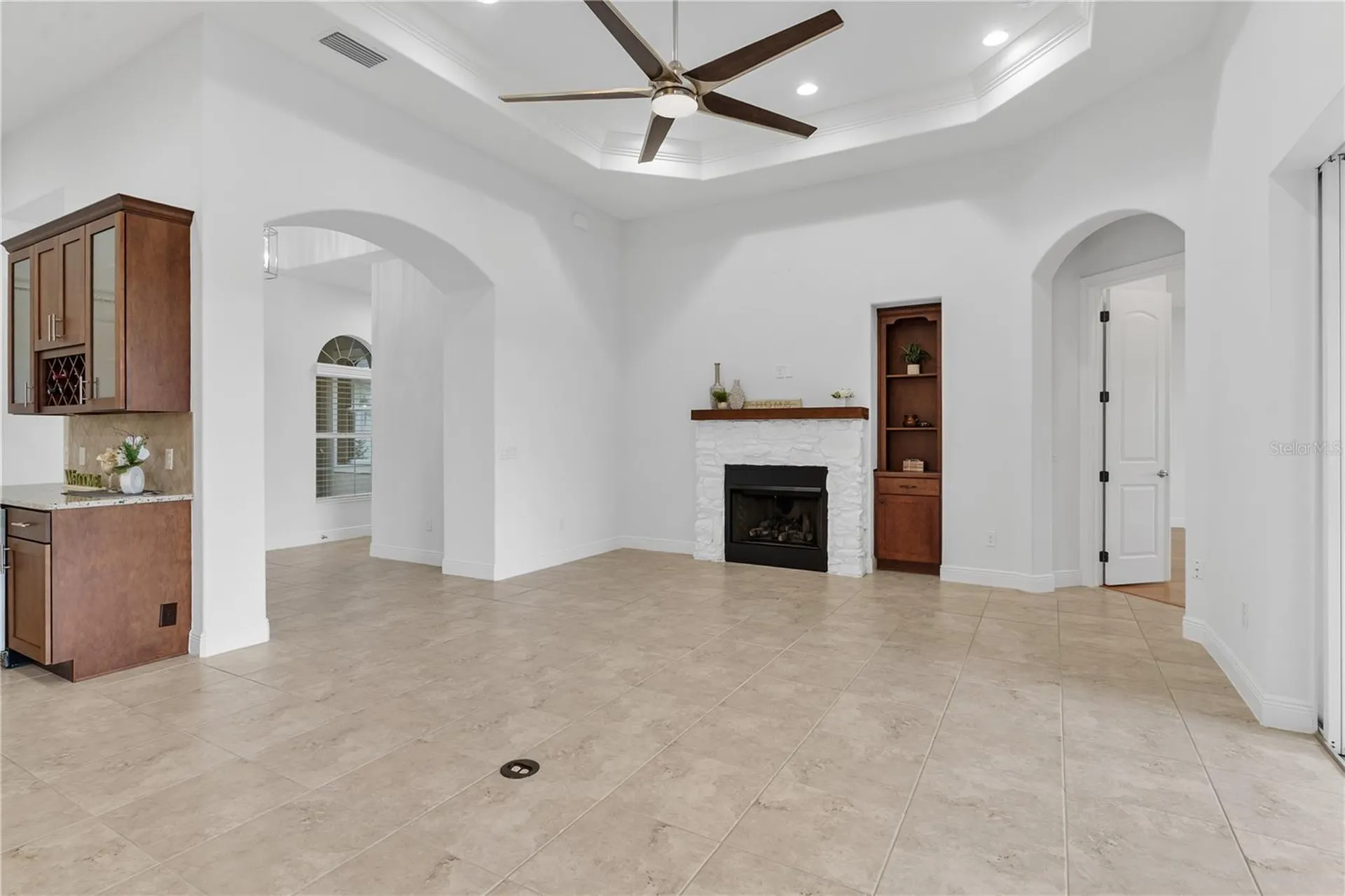5312 Meadow Hill Loop Lady Lake FL 32159