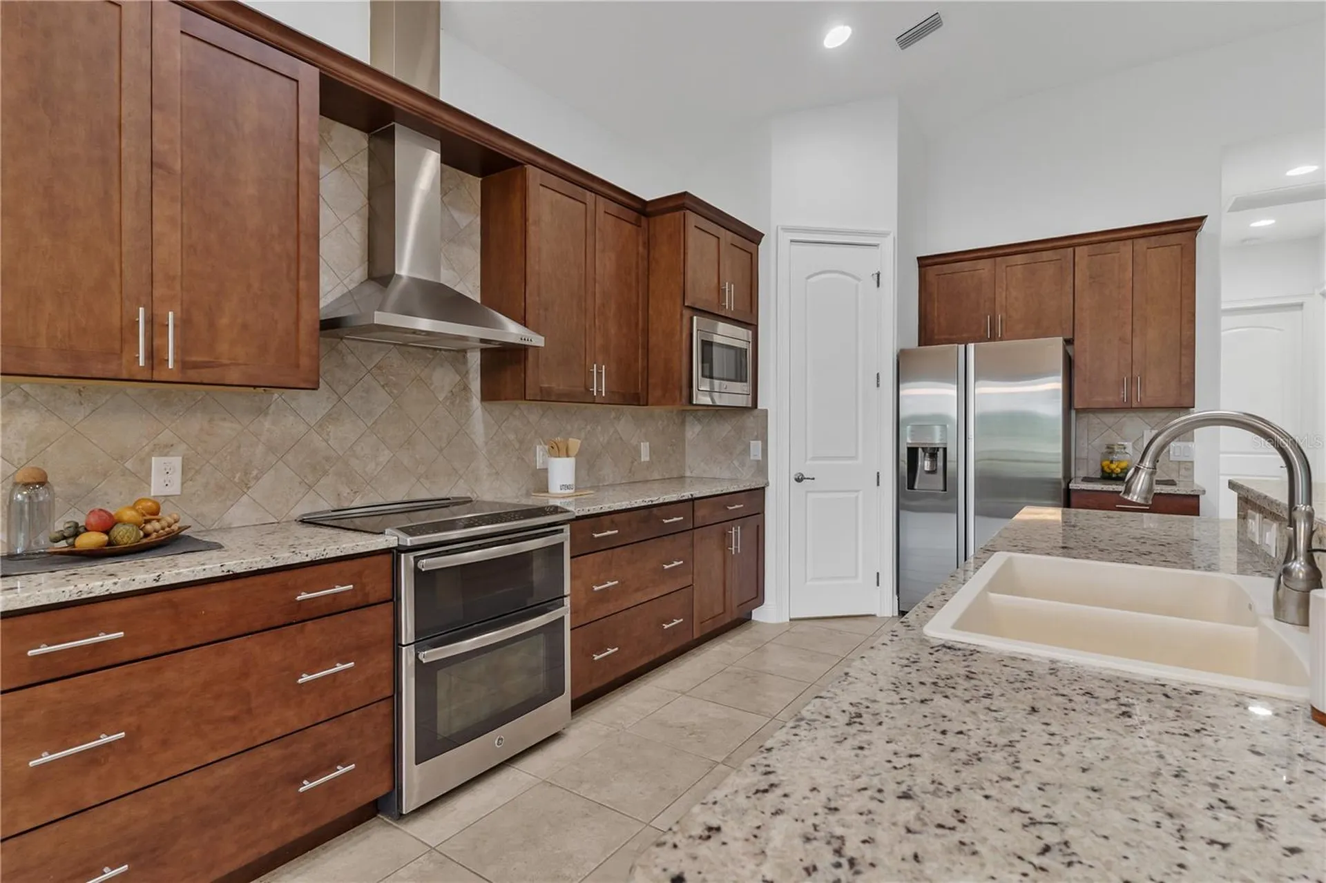 5312 Meadow Hill Loop Lady Lake FL 32159