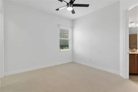 5312 Meadow Hill Loop Lady Lake FL 32159