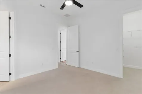 5312 Meadow Hill Loop Lady Lake FL 32159