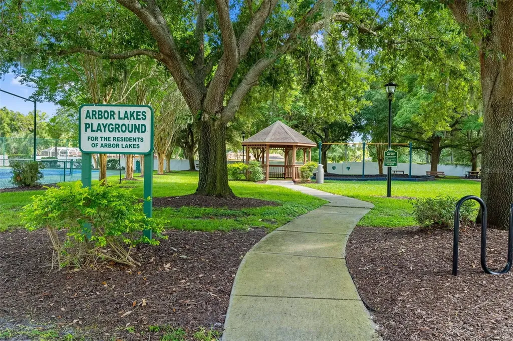 9104 Cypress Keep Lane Odessa FL 33556