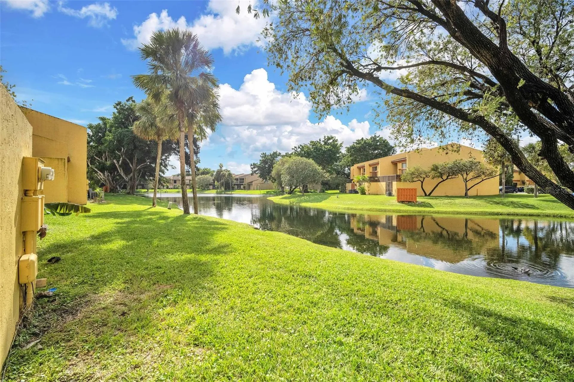 1610 NW 93rd Avenue Hollywood FL 33024