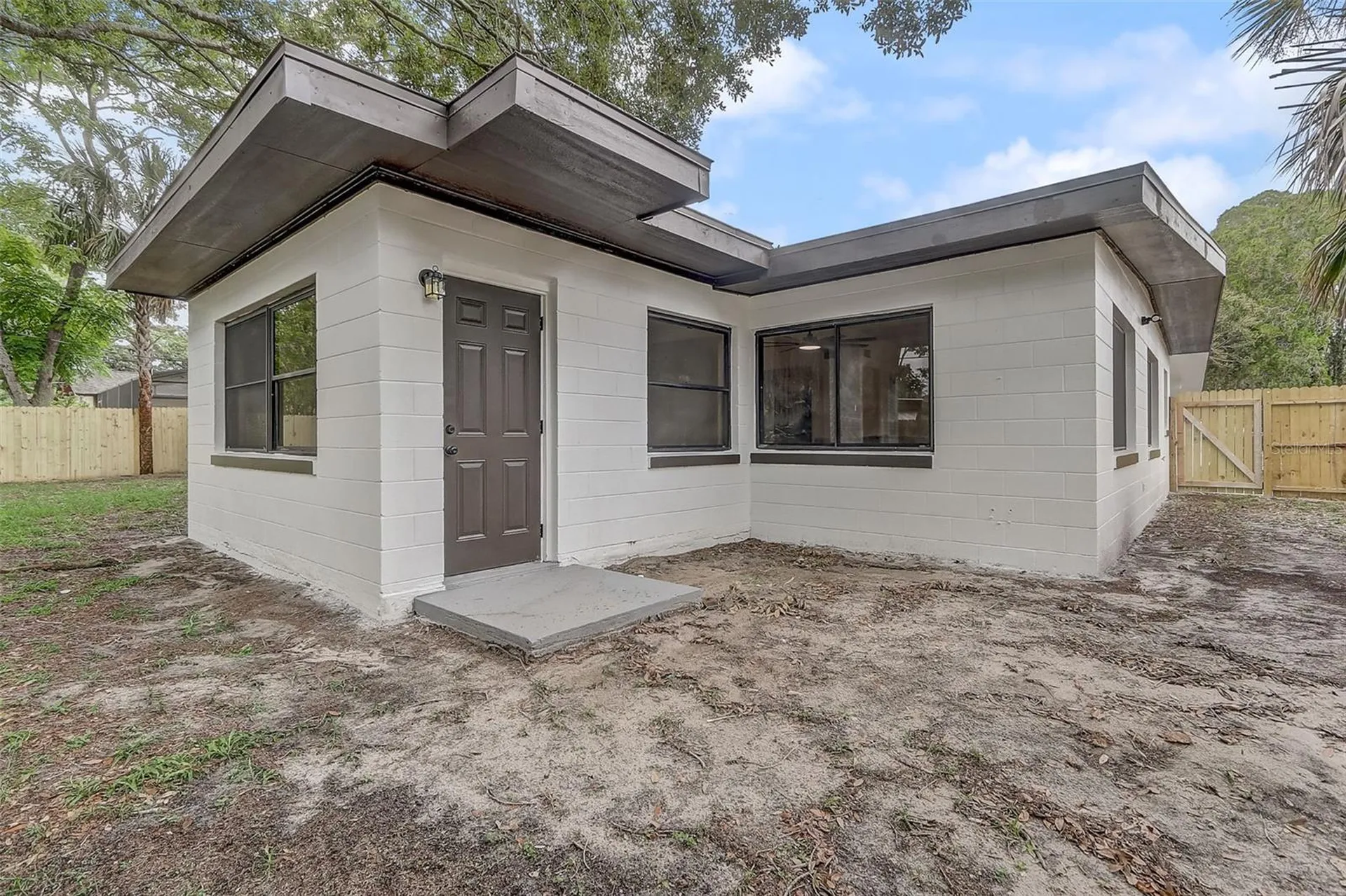2707 Woodbridge Lane Orlando FL 32808