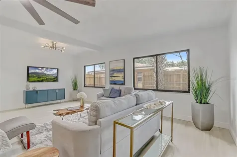 2707 Woodbridge Lane Orlando FL 32808