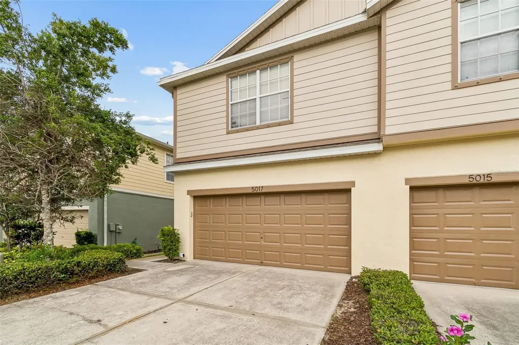 5017 White Sanderling Court Tampa FL 33619