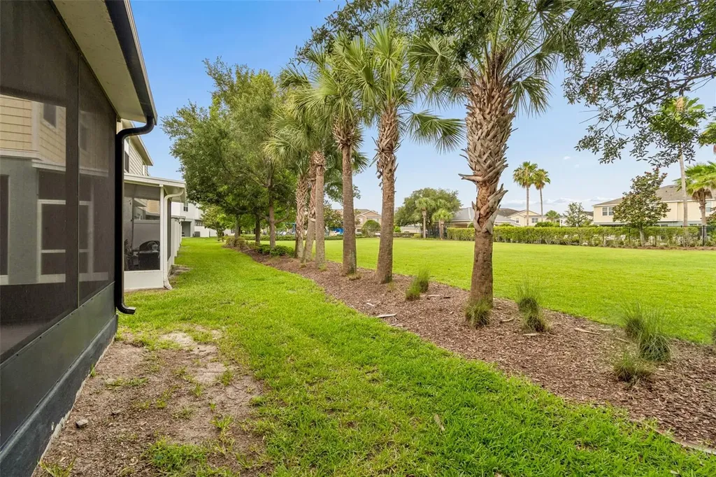 5017 White Sanderling Court Tampa FL 33619