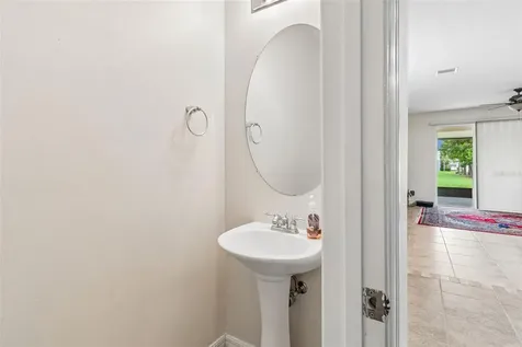 5017 White Sanderling Court Tampa FL 33619
