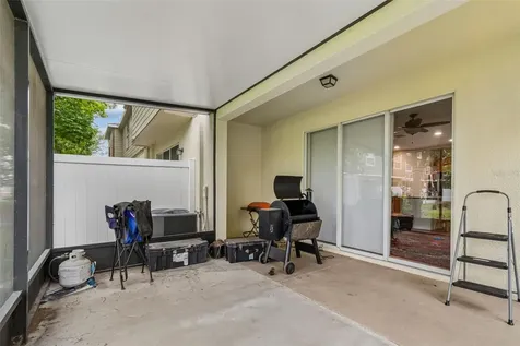5017 White Sanderling Court Tampa FL 33619
