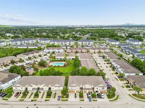 5017 White Sanderling Court Tampa FL 33619