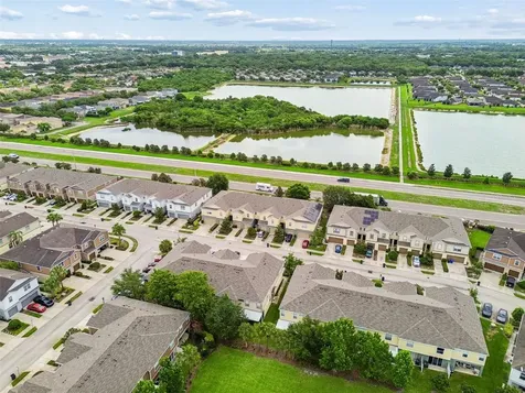 5017 White Sanderling Court Tampa FL 33619