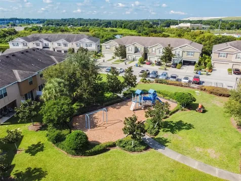 5017 White Sanderling Court Tampa FL 33619