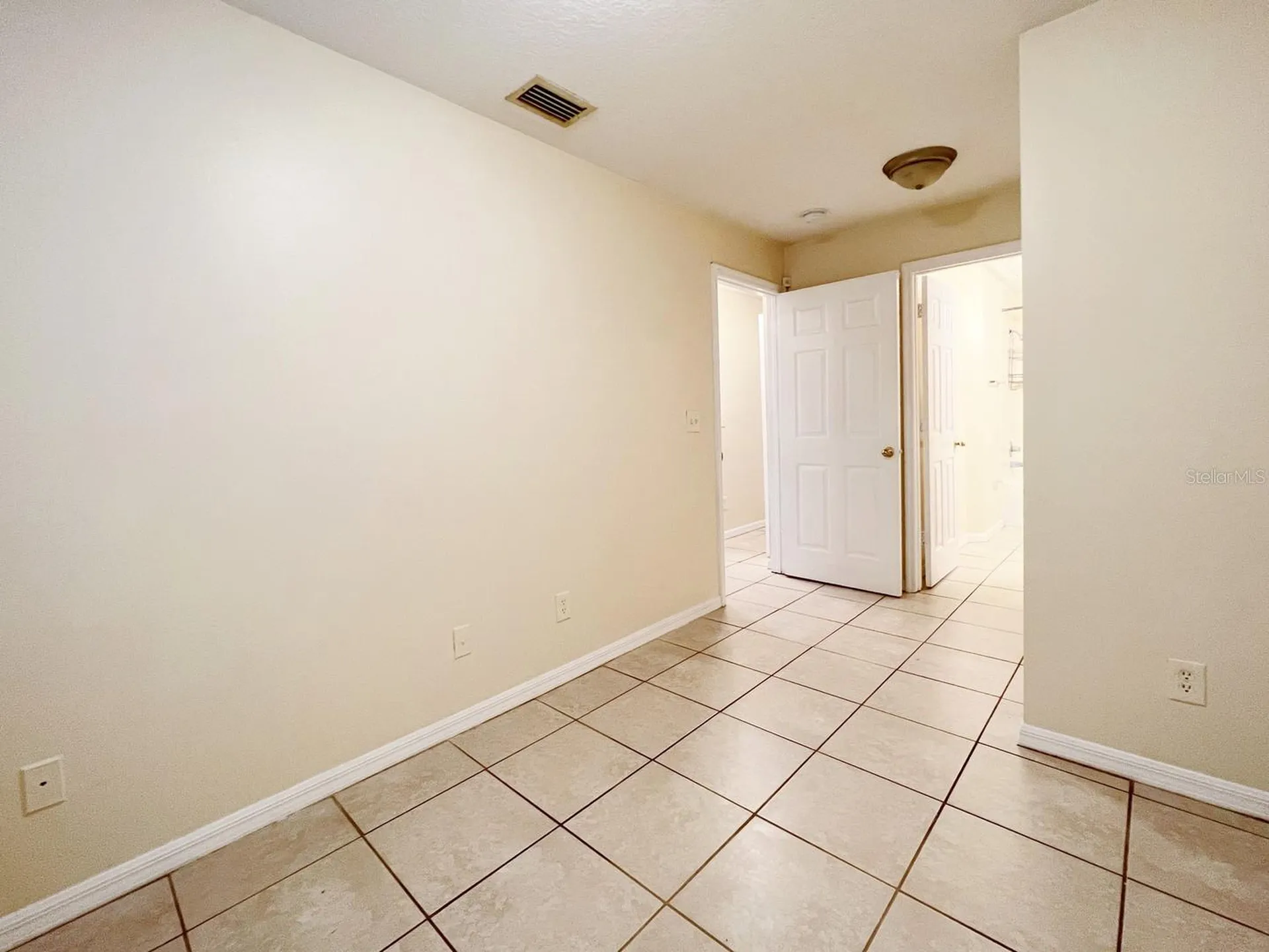 2407 E 17th Avenue Tampa FL 33605