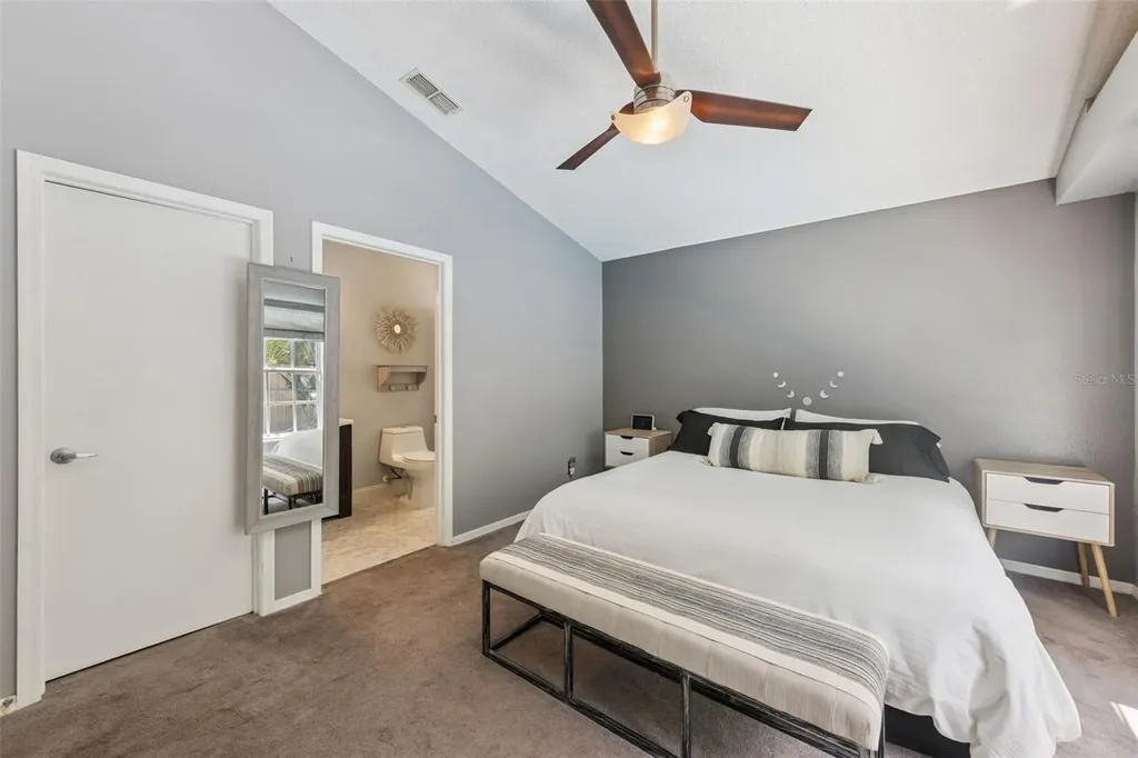 2000 Donegan Place Orlando FL 32826
