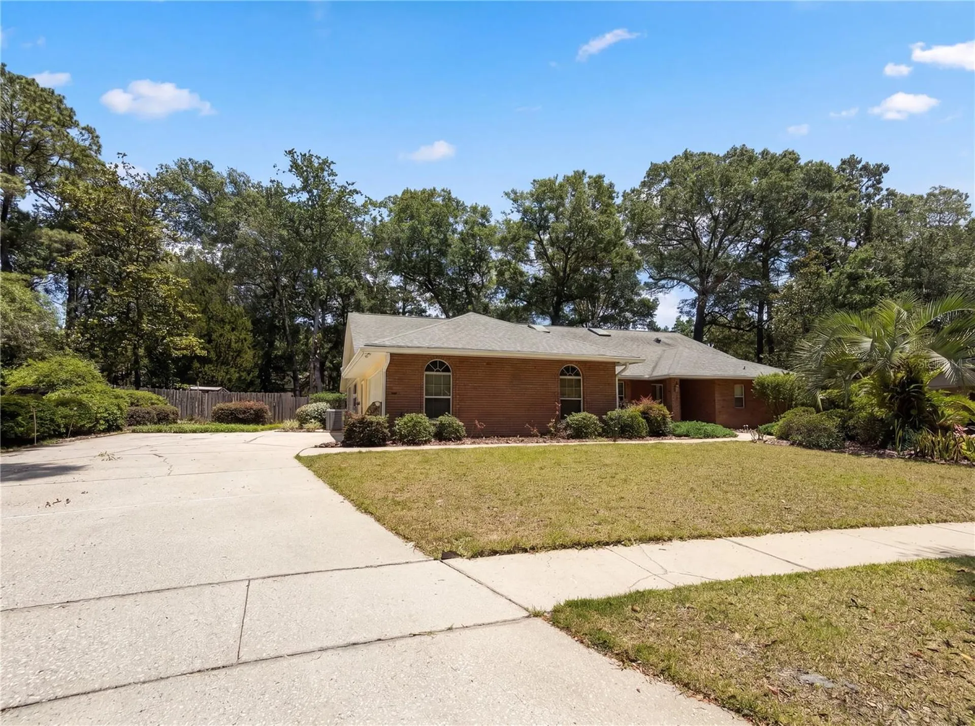 1543 Chaucer Court Deland FL 32724