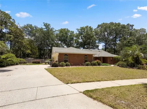1543 Chaucer Court Deland FL 32724